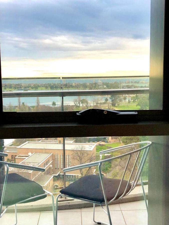 Readyset Apartments At Emerald 墨尔本 外观 照片