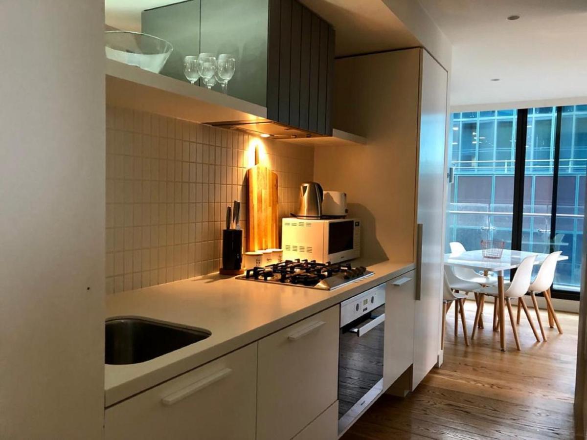 Readyset Apartments At Emerald 墨尔本 外观 照片